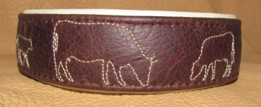 Collar ~Muna~ with individual embroidery