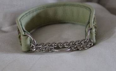 Preview: Collar ~Ferras~ lightgreen 24+6cm