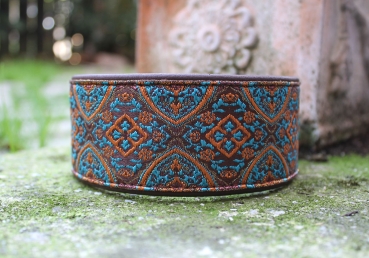 1786 Collar darkbrown