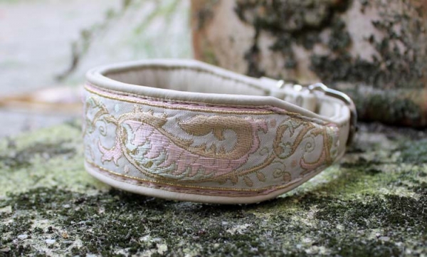 0769 Halsband ~beige-weiß-rosé~