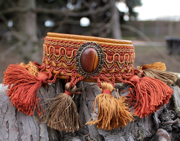 Collar ~Intisar~ ochre 28-32cm