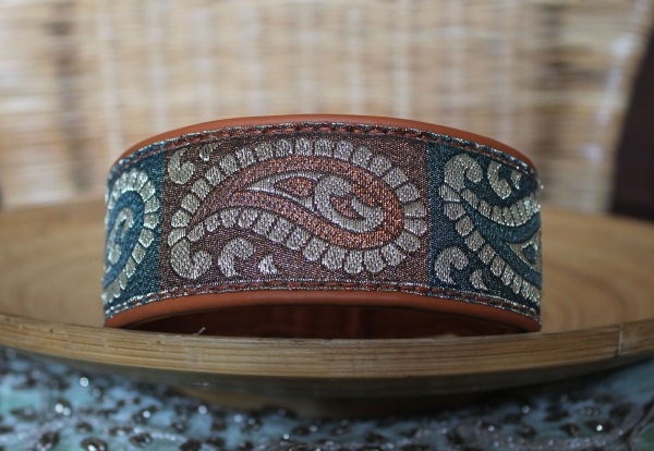 1515a Halsband ~orangebraun~ 30-35cm
