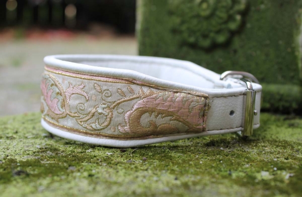 0769 Halsband ~beige-weiß-rosé~