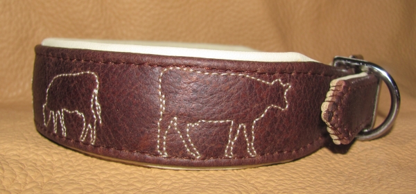 Collar ~Muna~ with individual embroidery