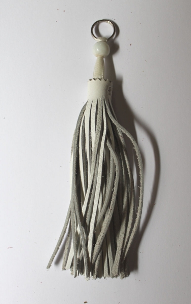 Leather Tassel ~white~ 13cm