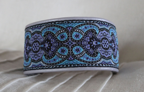 Collar ~Janour~ lavender-blue 30-35cm