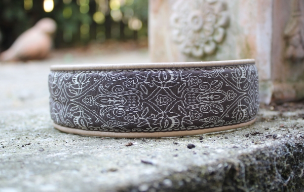 Halsband ~Kami~ dunkelbraun-sand 44-49cm