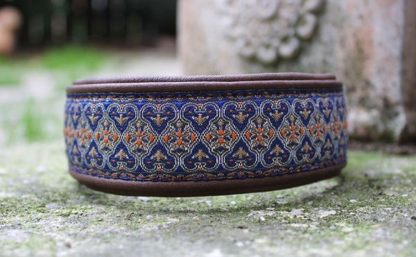 0561b Halsband ~Renaissance~ blau-braun